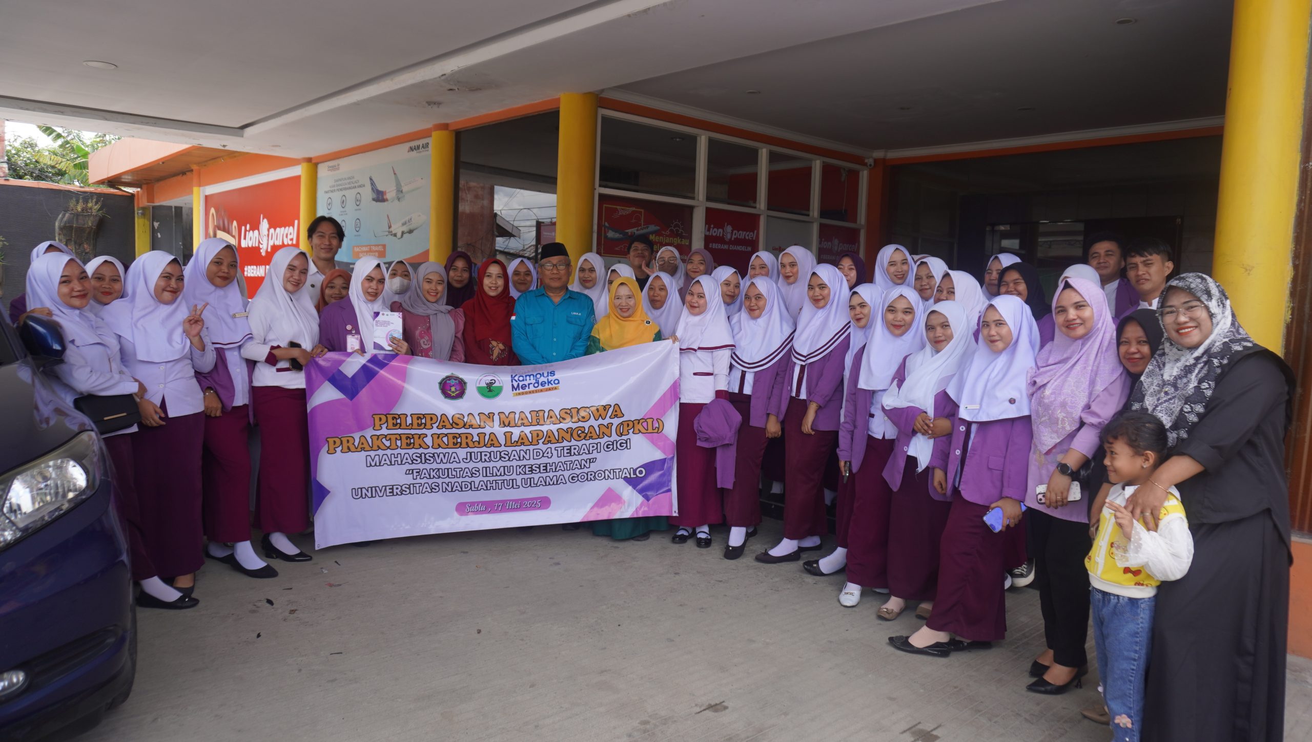 Laksanakan PKL di Manado-Sulawesi Utara, Rektor UNU Gorontalo Lepas 55 Mahasiswa Program Studi D4-Terapi Gigi